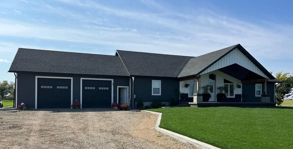 Rural Lethbridge County AB, 92008 Range Road 195