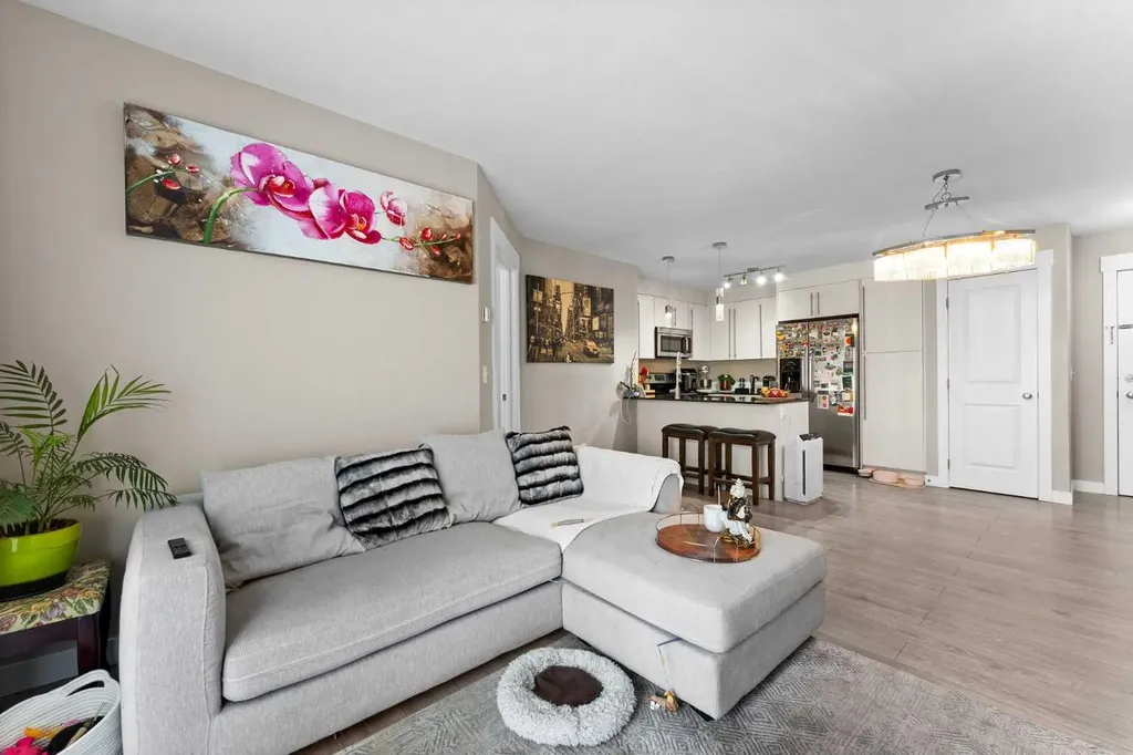 11 Mahogany Row SE Calgary AB T3M 2L6