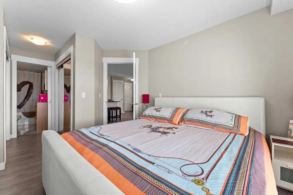 11 Mahogany Row SE Calgary AB T3M 2L6