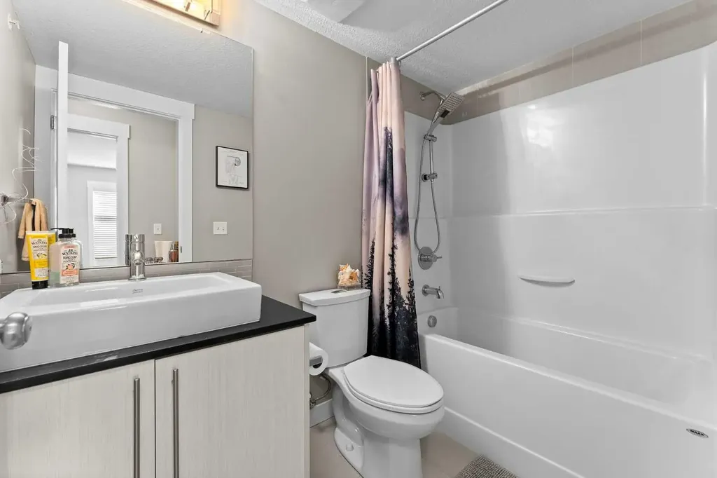 11 Mahogany Row SE Calgary AB T3M 2L6