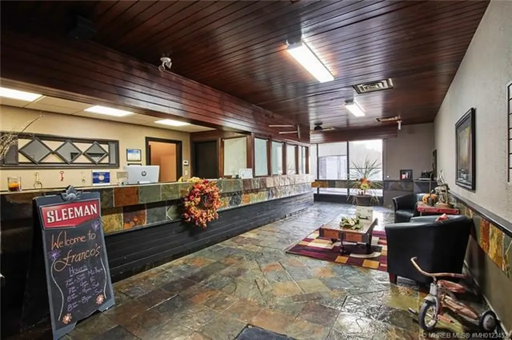 913 19a Avenue Coaldale AB T1M 1A4