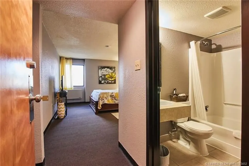 913 19a Avenue Coaldale AB T1M 1A4