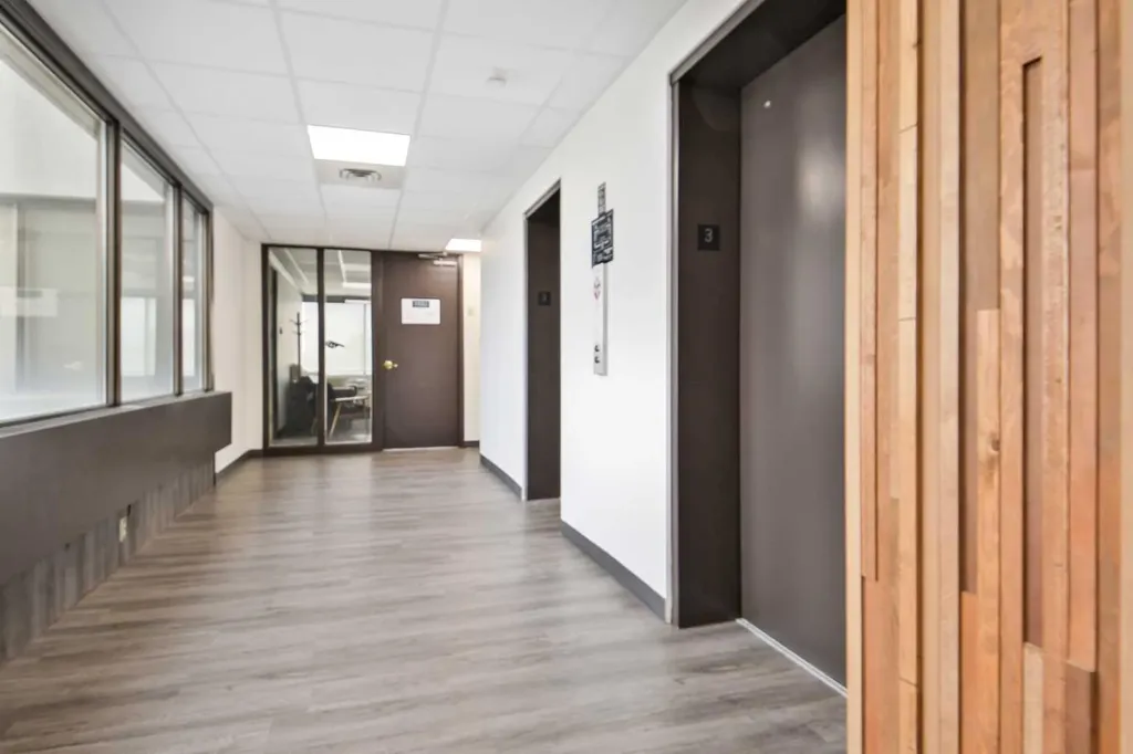 9835 101 Avenue Grande Prairie AB T8V 5V5