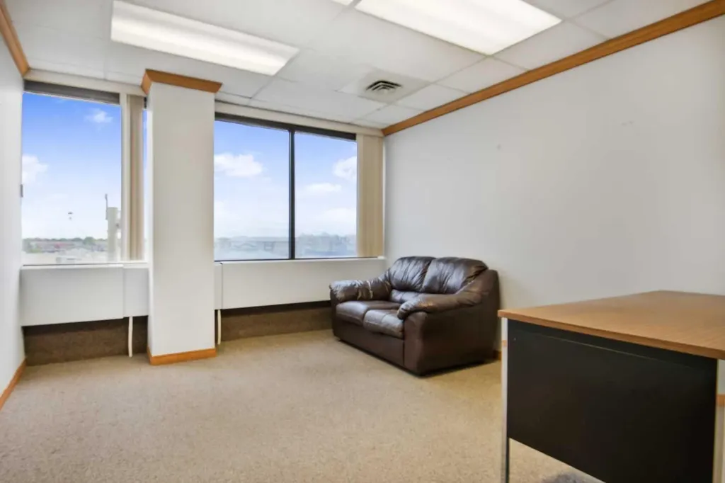 9835 101 Avenue Grande Prairie AB T8V 5V5
