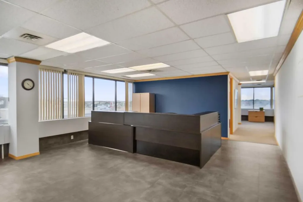 9835 101 Avenue Grande Prairie AB T8V 5V5