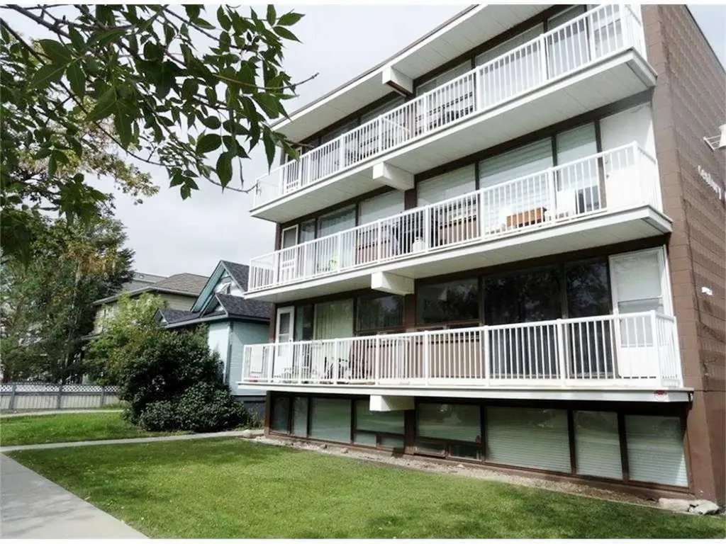 1612 14 Avenue SW Calgary AB T3C 0W5