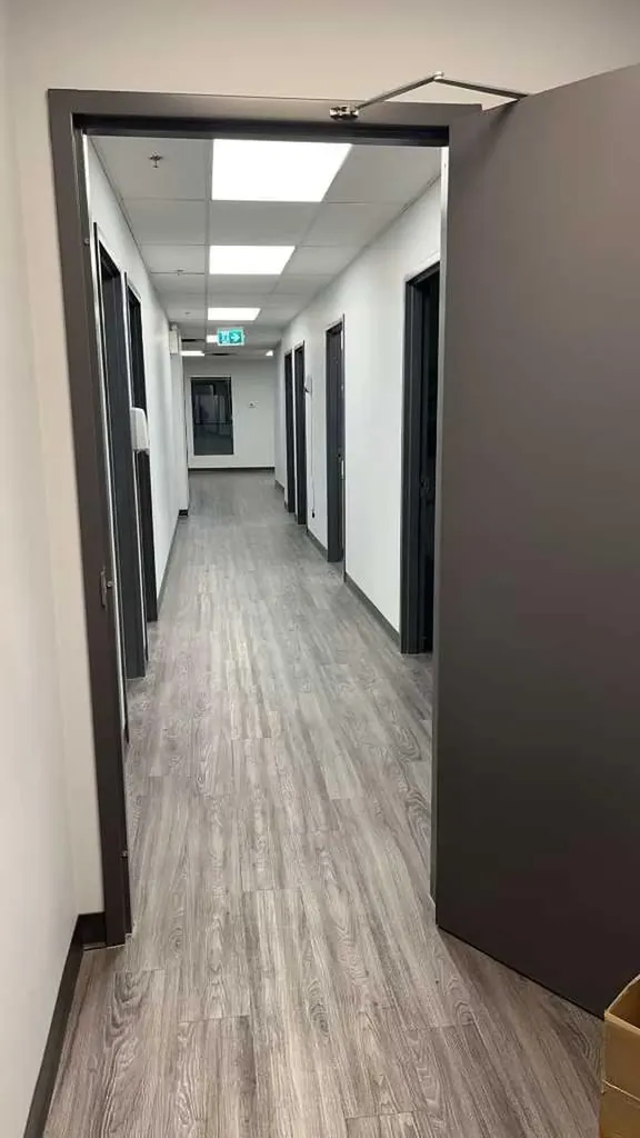 2712 37 Avenue NE Calgary AB T1Y 5L3