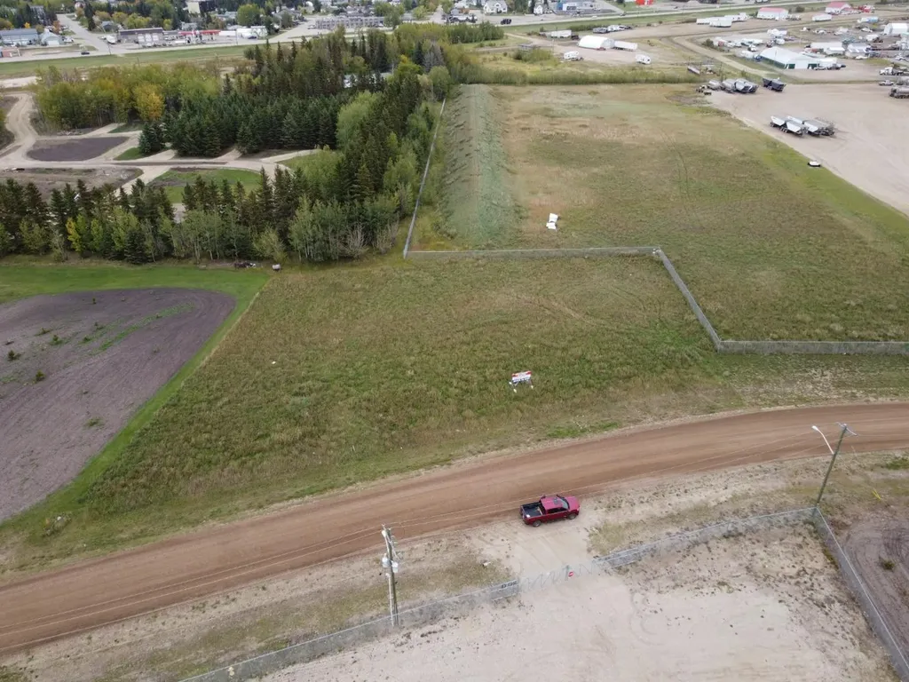 590 7 Avenue W Beaverlodge AB T0H 0C0