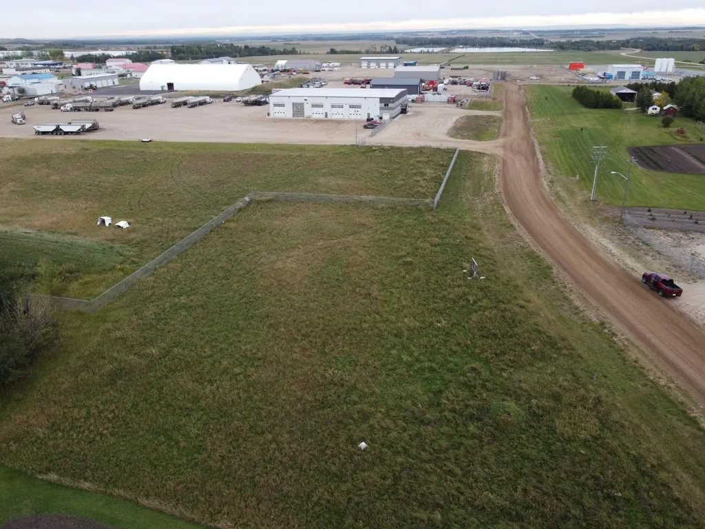 590 7 Avenue W Beaverlodge AB T0H 0C0
