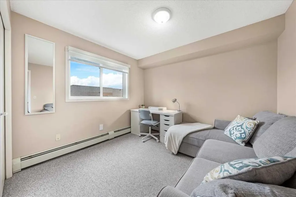4975 130 Avenue SE Calgary AB T2Z 4M5