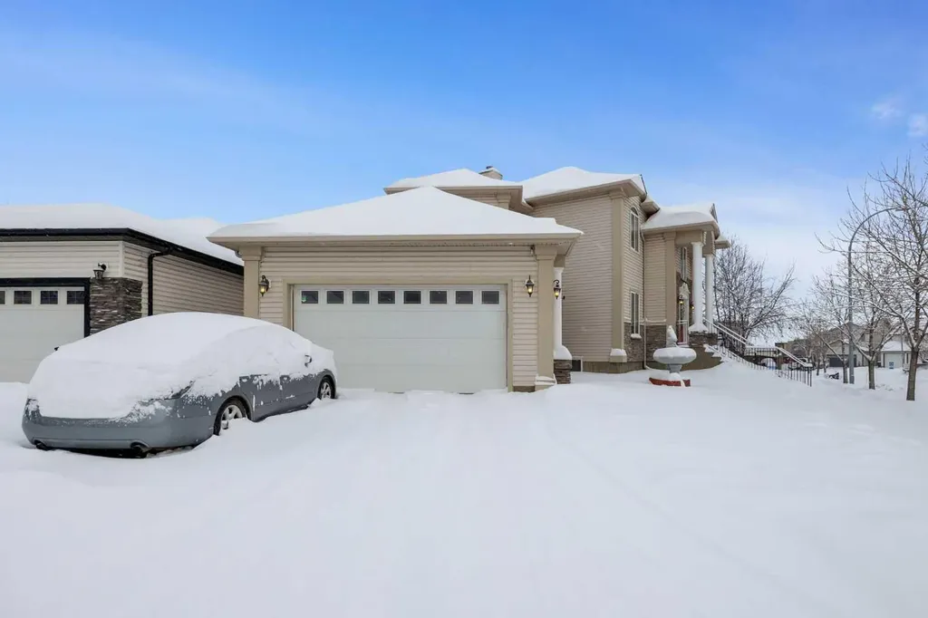 158 Pickles Crescent Fort Mcmurray AB T9K 2T7