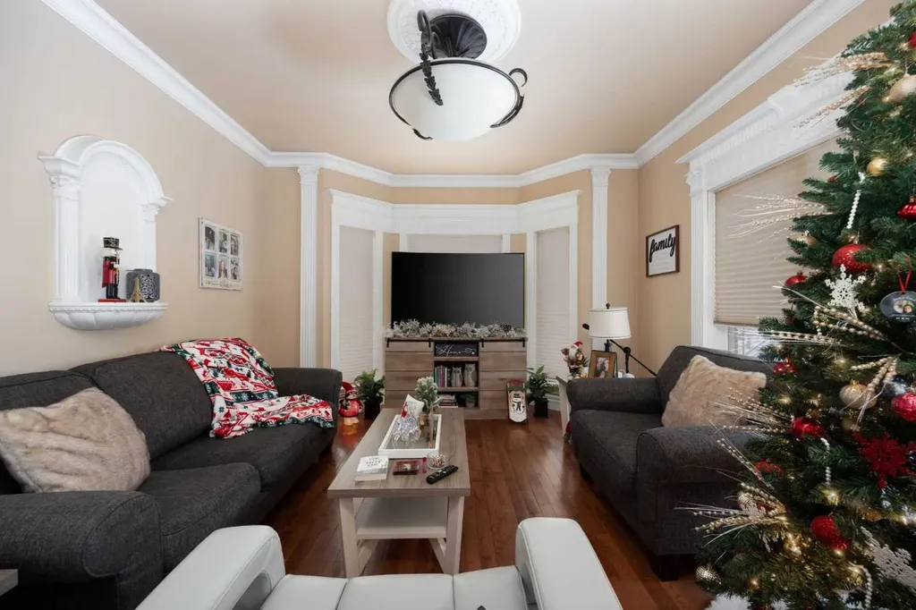 158 Pickles Crescent Fort Mcmurray AB T9K 2T7