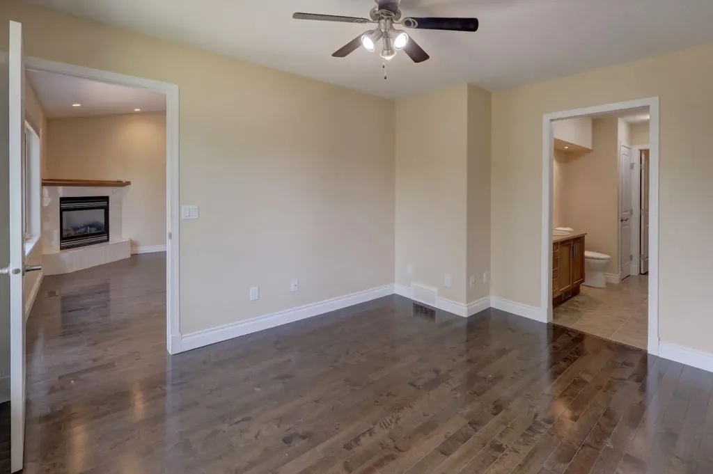 12 Garden Way Drumheller AB T0J 0Y5