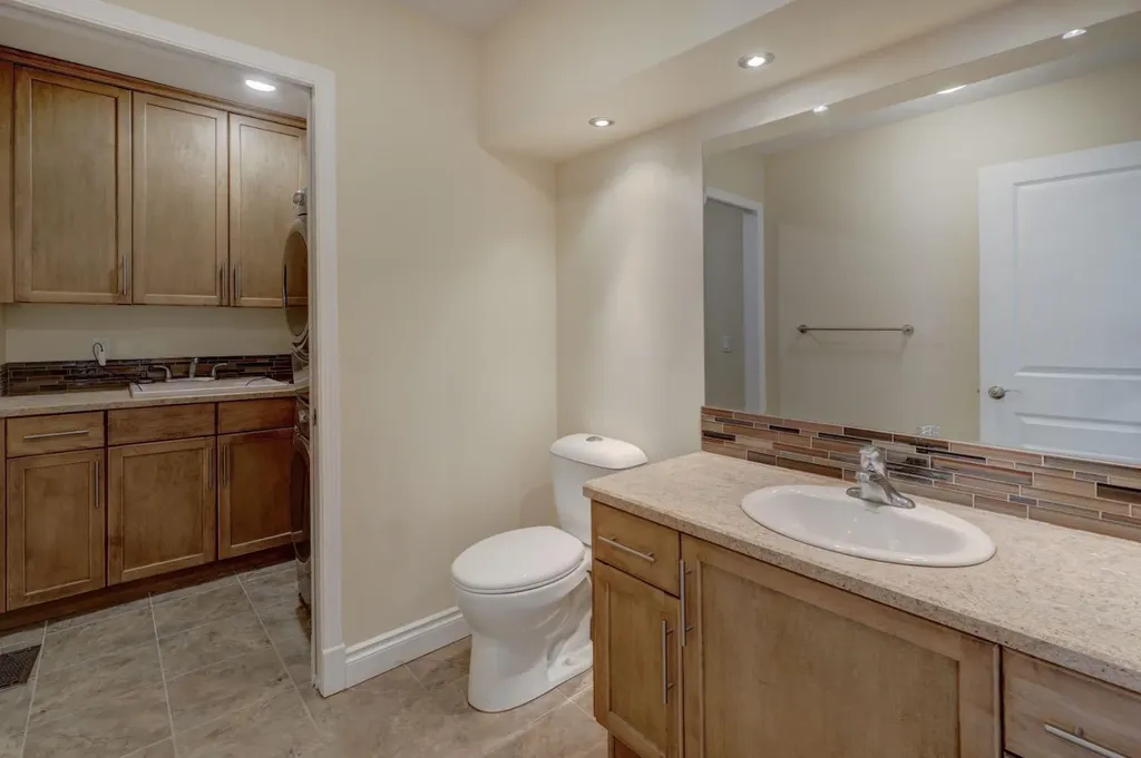 12 Garden Way Drumheller AB T0J 0Y5