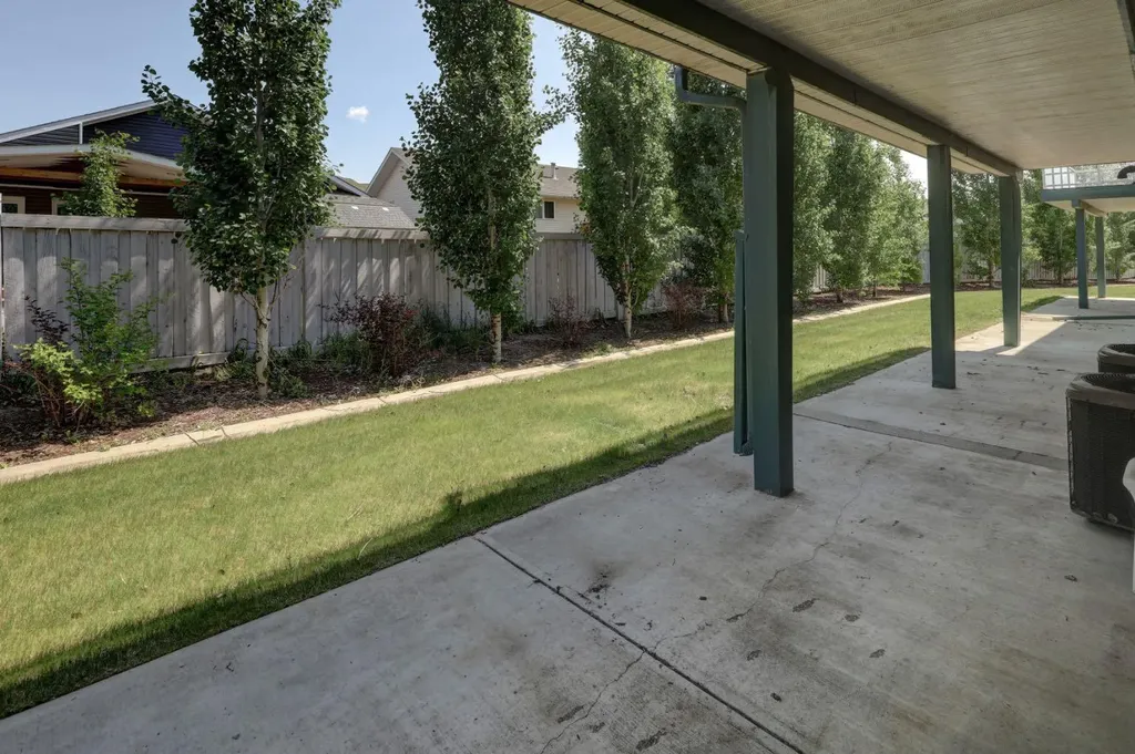12 Garden Way Drumheller AB T0J 0Y5