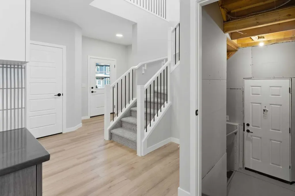 921 Chinook Winds Meadow SW Airdrie AB T4B 0R7
