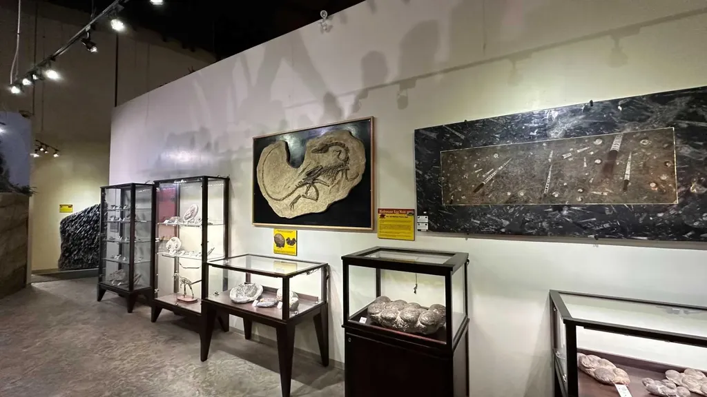 1381 Dinosaur Trail N Drumheller AB T0J 0Y0