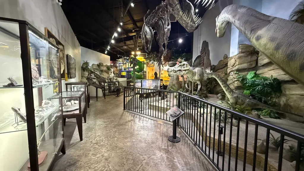 1381 Dinosaur Trail N Drumheller AB T0J 0Y0