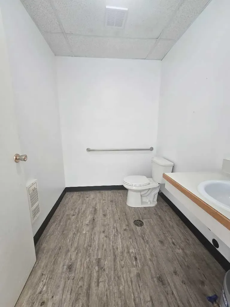 329 9 Street E Brooks AB T1R0K2