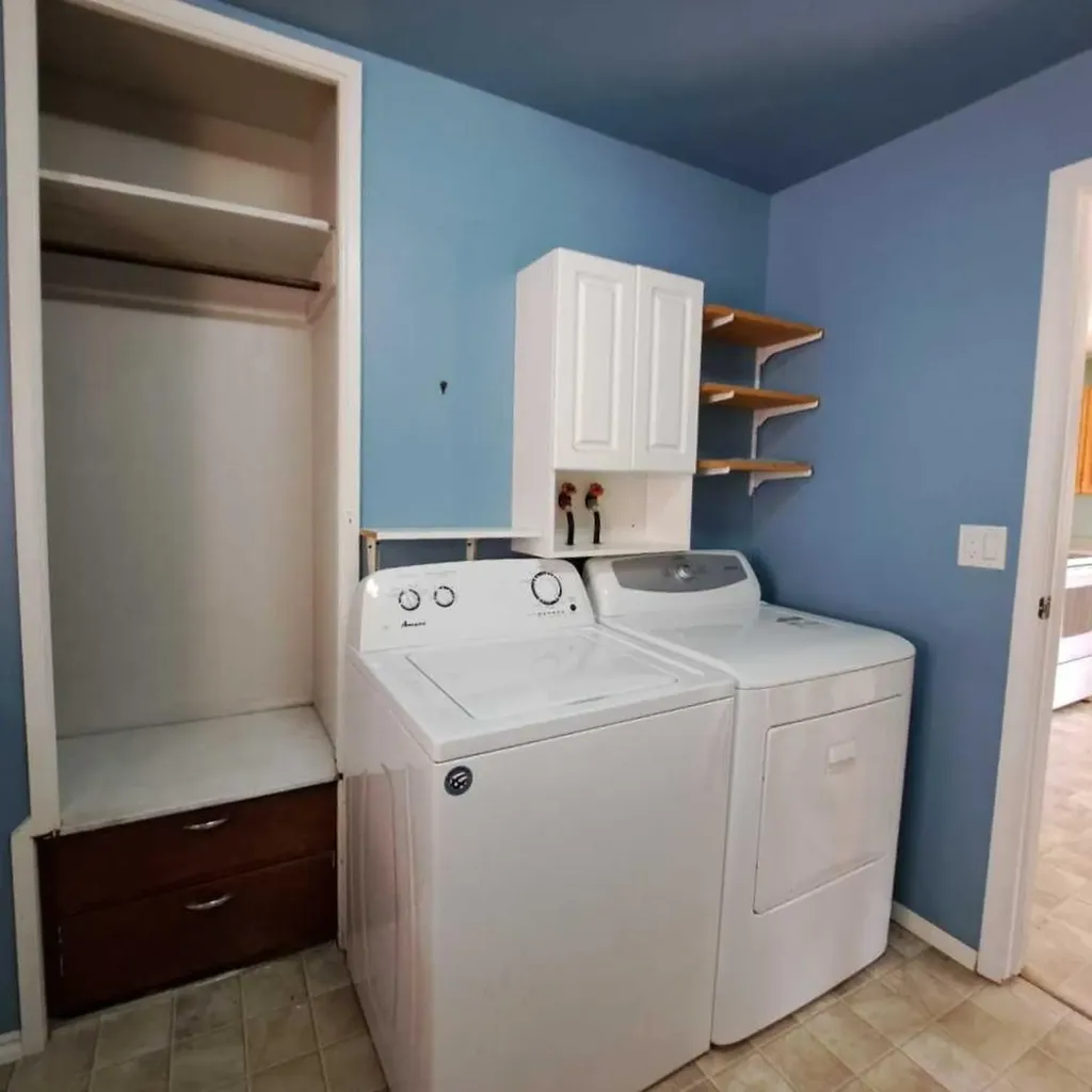 5308 49 Avenue Lloydminster SK S9V 0V1