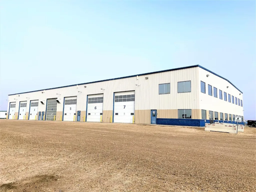 8701 102 Street Clairmont AB T8X 5G8