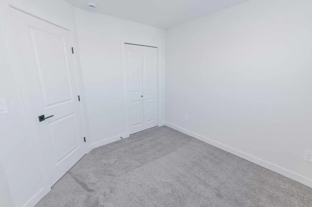 8558 72 Avenue Grande Prairie AB T8X 0N9