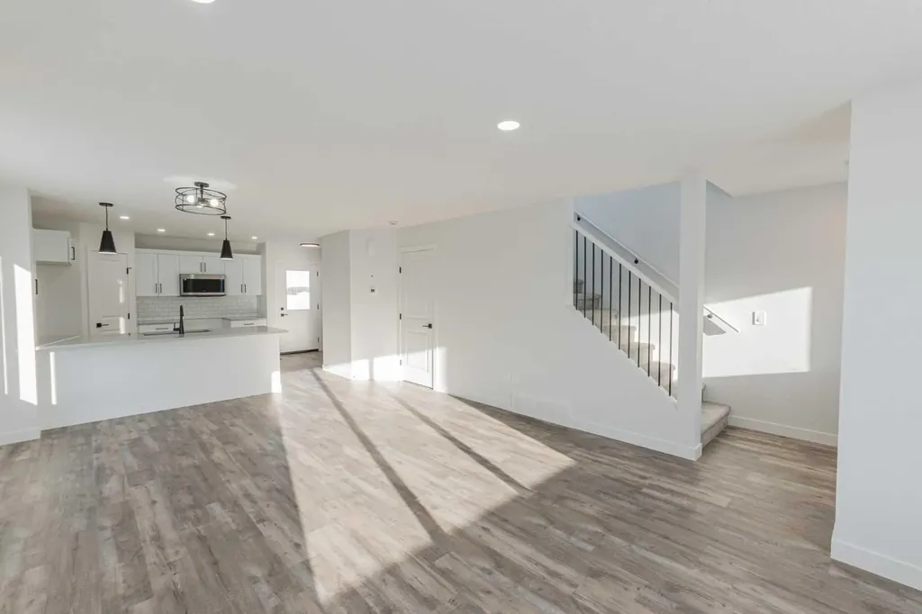 8558 72 Avenue Grande Prairie AB T8X 0N9