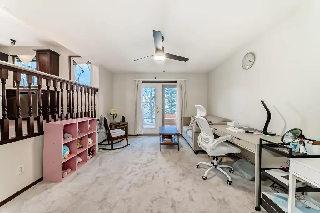 3708 Douglas Ridge Way SE Calgary AB T2Z 3B6