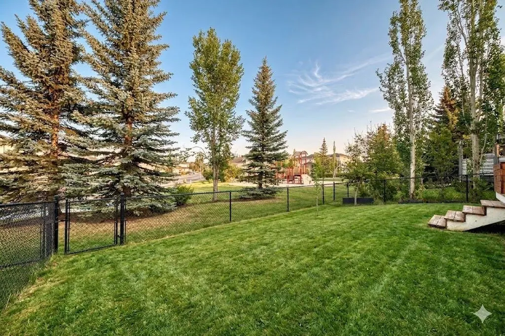 3708 Douglas Ridge Way SE Calgary AB T2Z 3B6