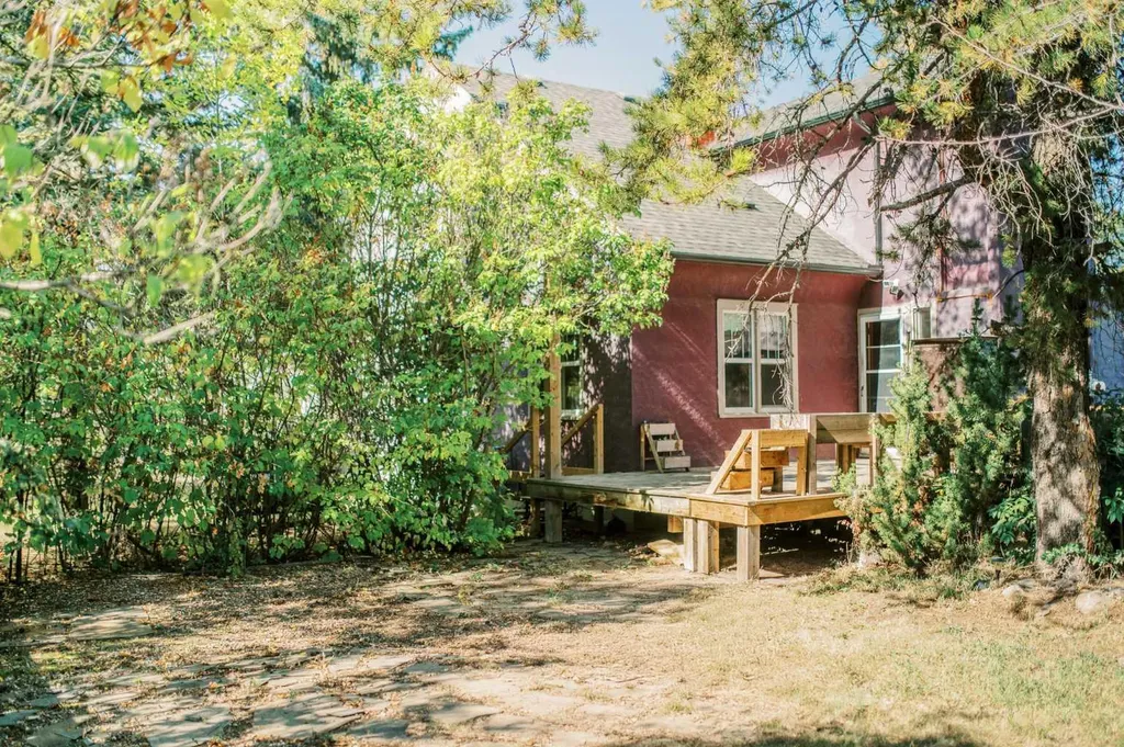 4901 48 Street S Stettler AB T0C 2L2