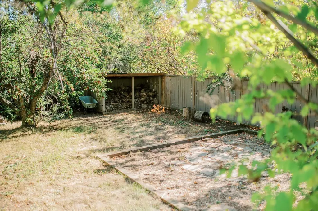 4901 48 Street S Stettler AB T0C 2L2