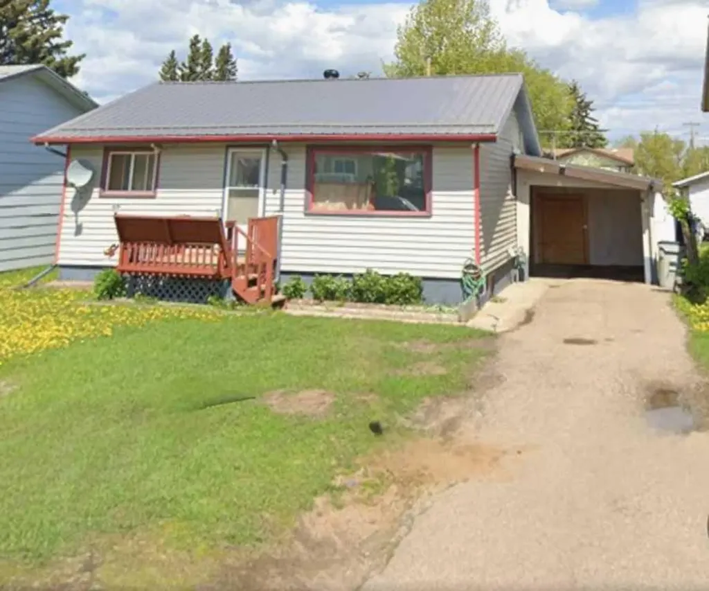 58 Avenue High Prairie AB T0G 1E0