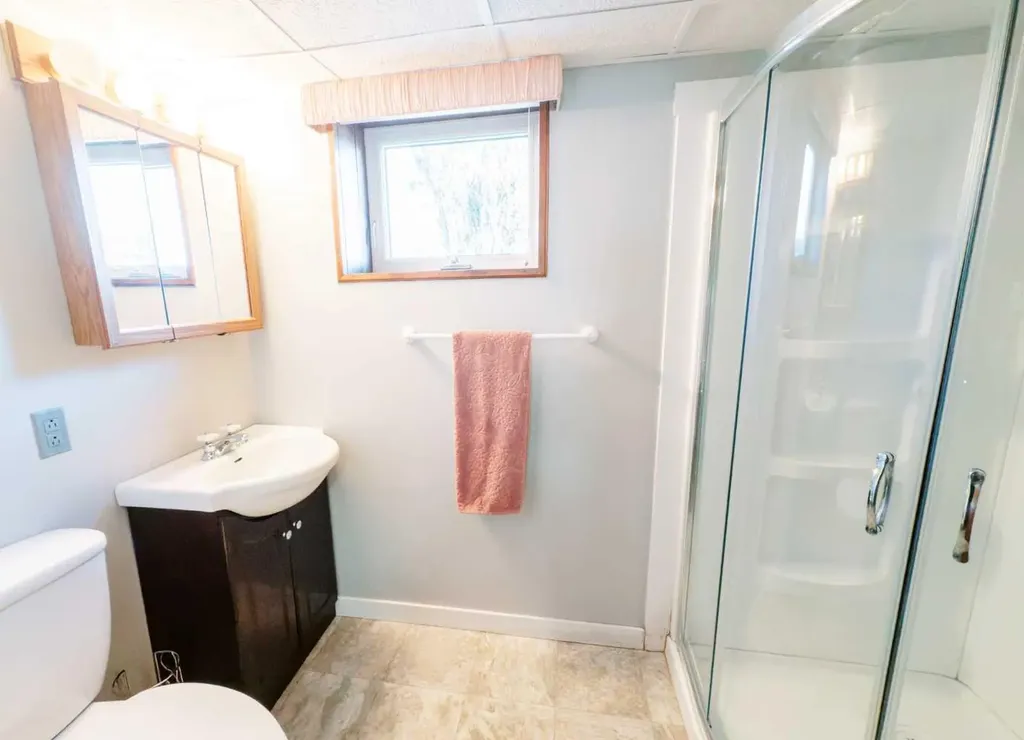 221 4th Avenue S Big Valley AB T0J 0G0