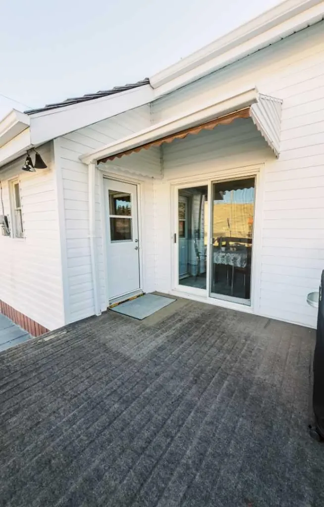 221 4th Avenue S Big Valley AB T0J 0G0