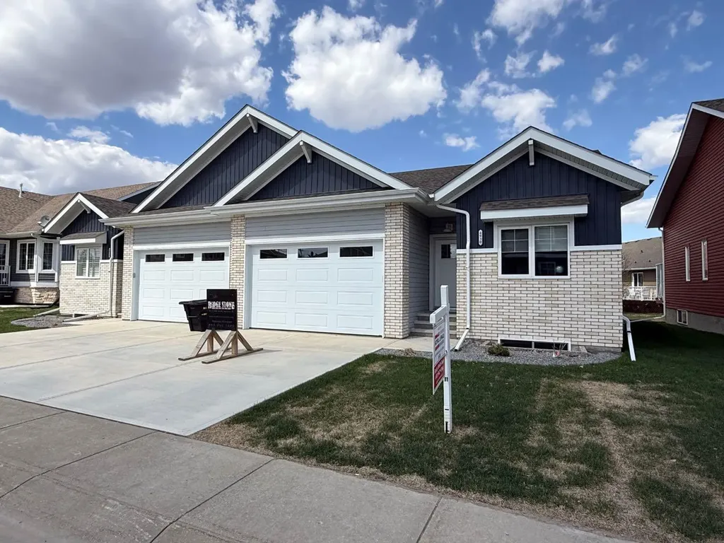 4930 Beardsley Avenue Lacombe AB T4L0G4