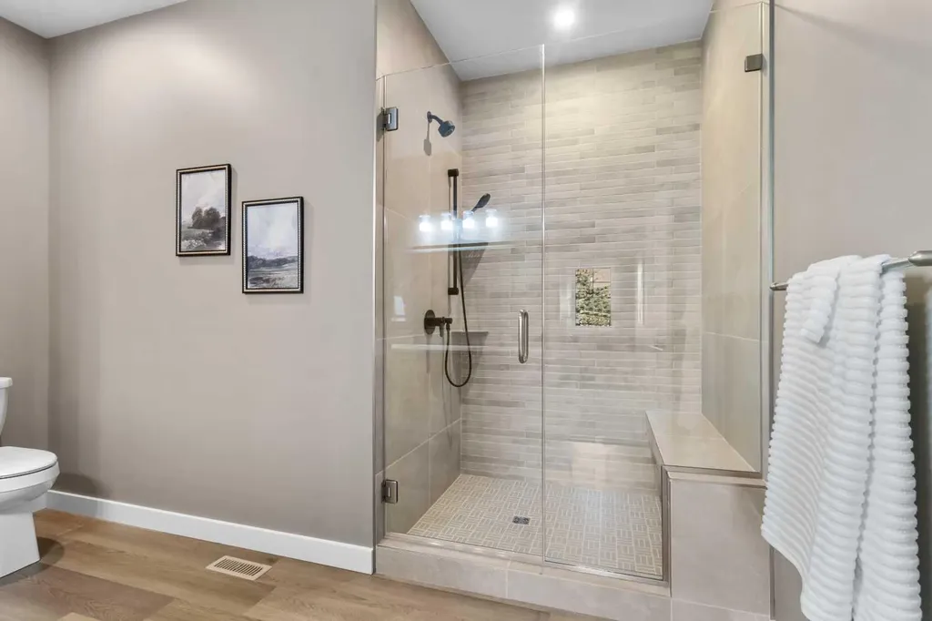 4930 Beardsley Avenue Lacombe AB T4L0G4