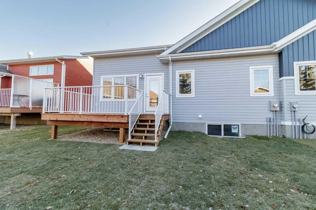 4930 Beardsley Avenue Lacombe AB T4L0G4