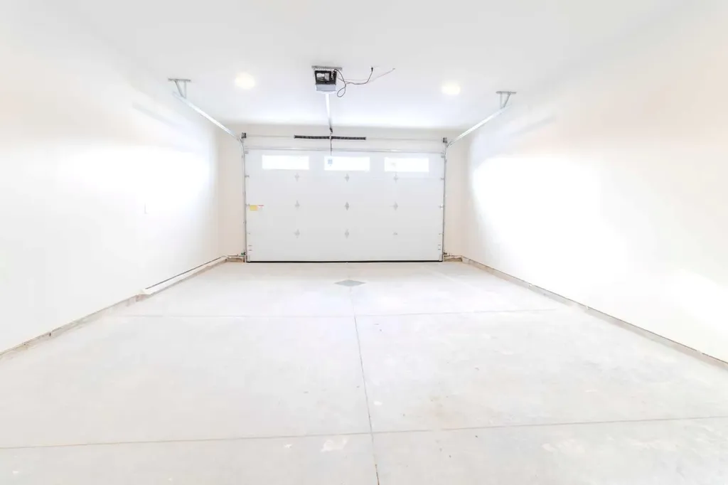 4940 Beardsley Avenue Lacombe AB T4L 0G4