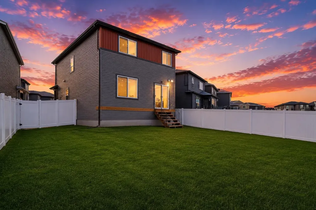 66 Belmont Manor SW Calgary AB T2X 5E4
