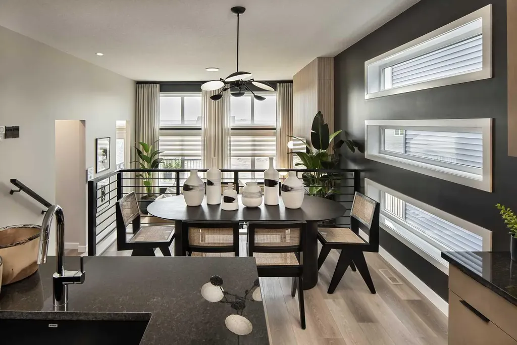 178 Mitchell Road NW Calgary AB T3R 2G6