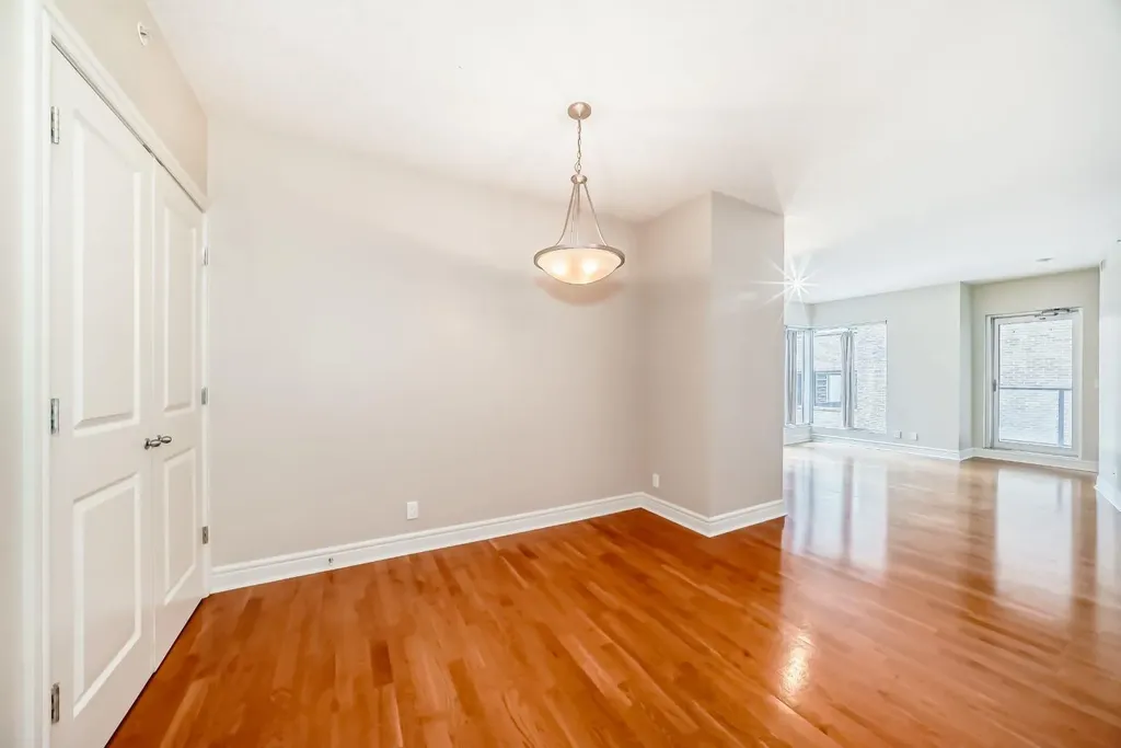 920 5 Avenue SW Calgary AB T2P 5P6