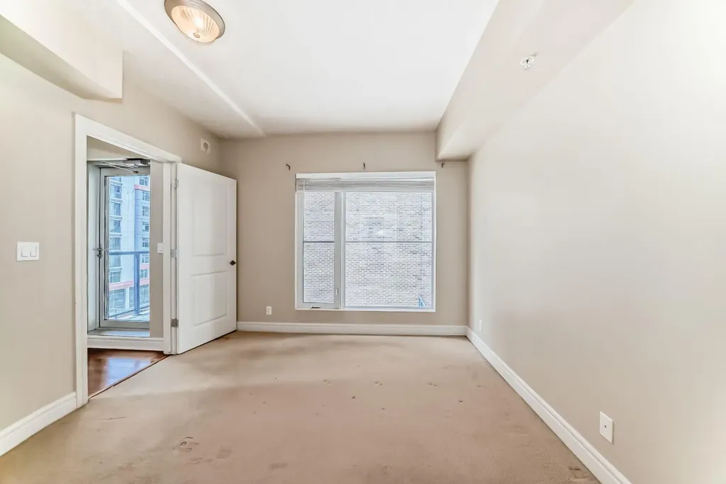 920 5 Avenue SW Calgary AB T2P 5P6