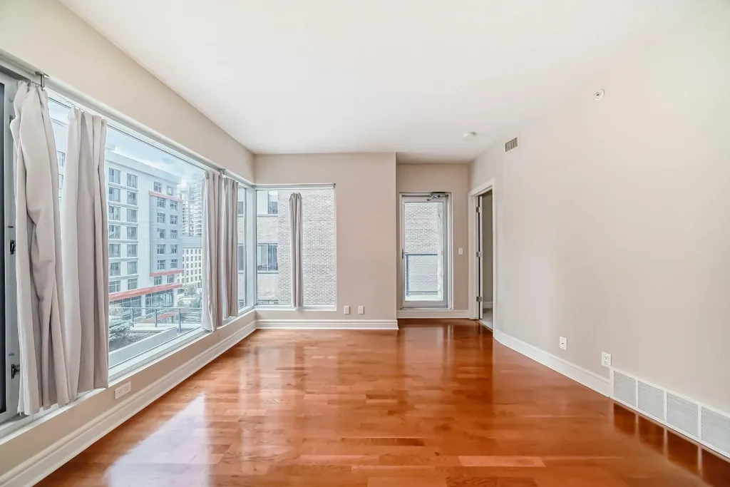 920 5 Avenue SW Calgary AB T2P 5P6