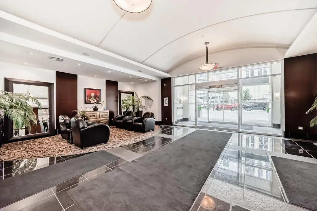 920 5 Avenue SW Calgary AB T2P 5P6