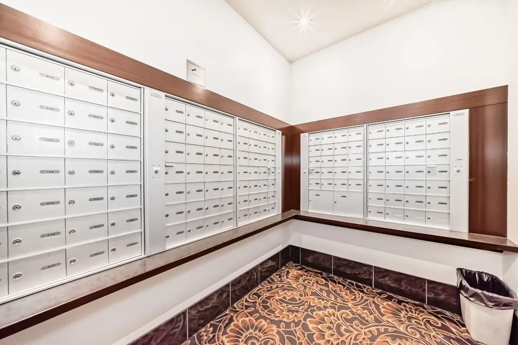 920 5 Avenue SW Calgary AB T2P 5P6