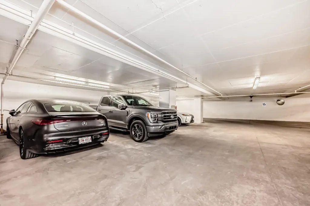 920 5 Avenue SW Calgary AB T2P 5P6