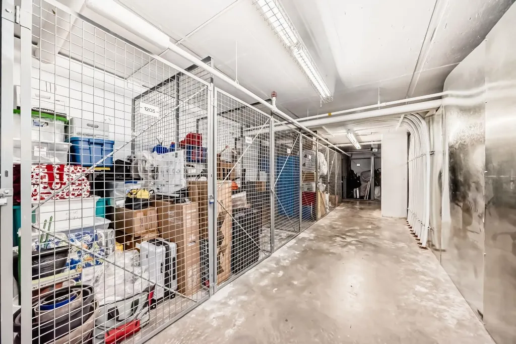 920 5 Avenue SW Calgary AB T2P 5P6