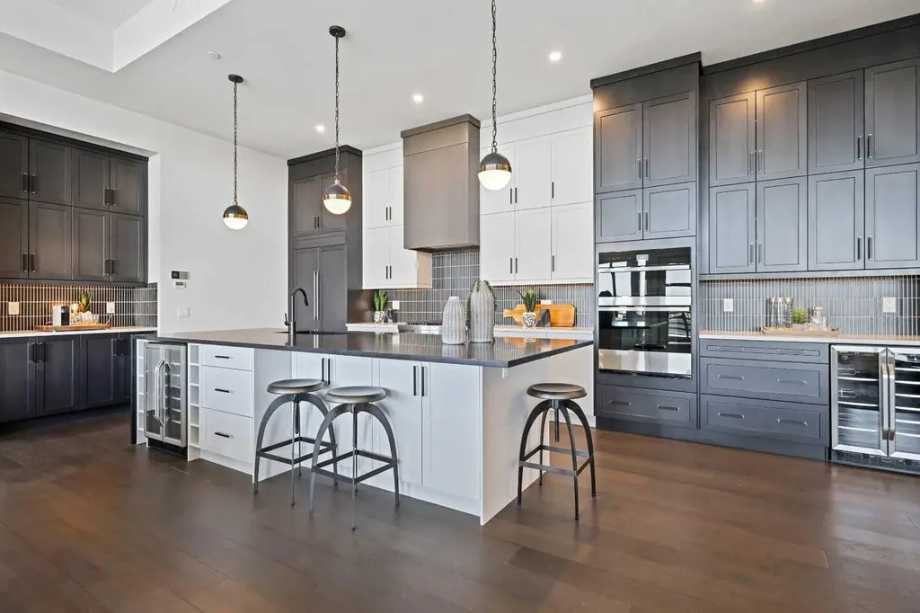 170 Marina Cove SE Calgary AB T3M 3P4