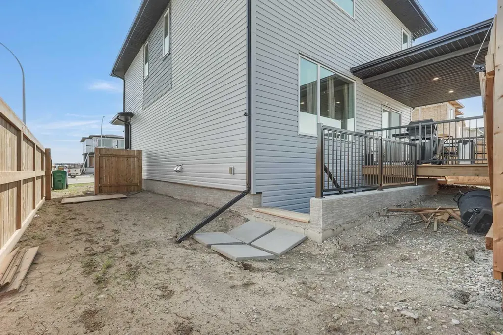 282 Caribou Way N Lethbridge AB T1H 7J7