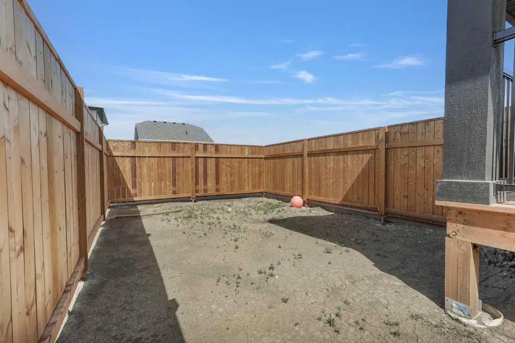 282 Caribou Way N Lethbridge AB T1H 7J7